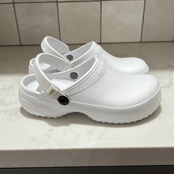 NWOT{nothinZ}Sz L8, JR 6 white Clog - Picture 4 of 8